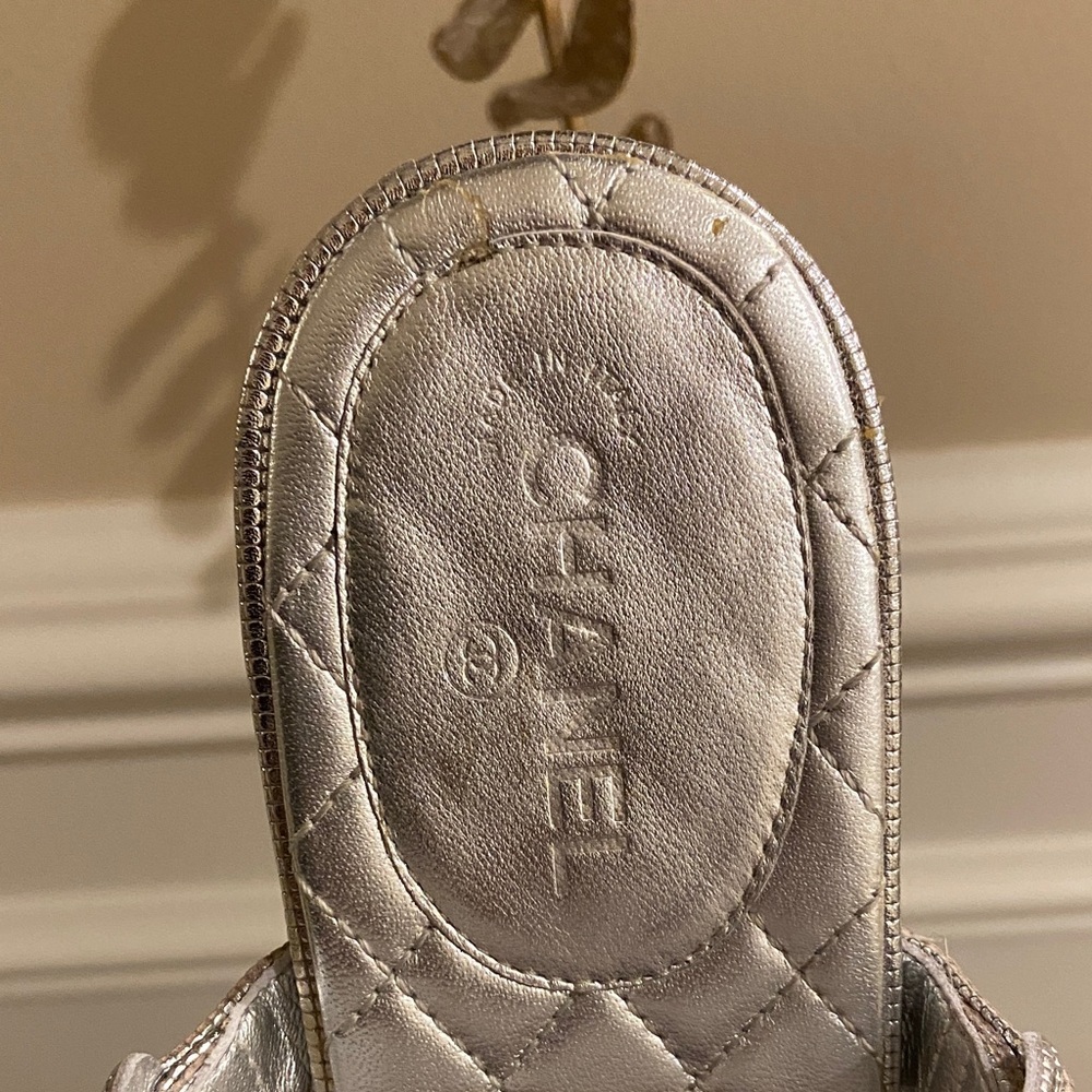 CHANEL Silver Calfskin Quilted Slip In Sandals 7.5 - Picture 8 of 16